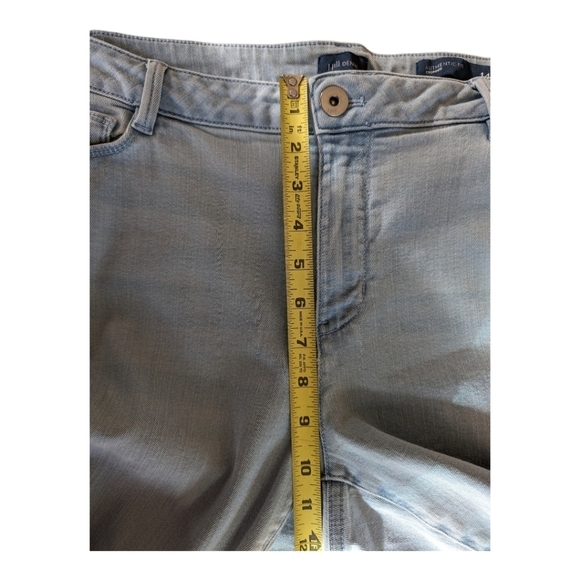J Jill Authentic Fit Cropped Light Wash Raw Hem Capris Size 36 Waist Stretch - Picture 4 of 7